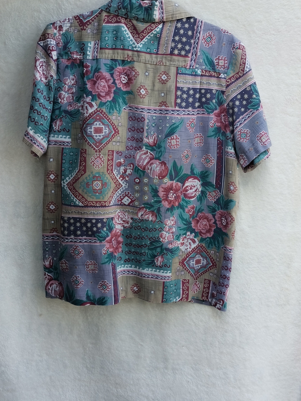 Alfred Dunner Teal and Mauve Patchwork Floral Button-Down Shirt. WS 95 - Picture 4 of 4